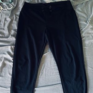 Side zip Capri dress pants